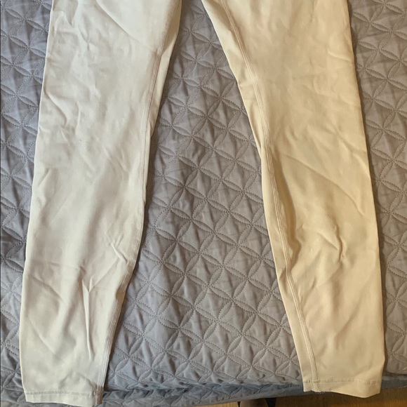 Lululemon leggings - Picture 2 of 5